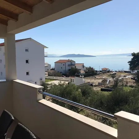 Apartamento By The Sea Kastel Stafilic, - 20979 *