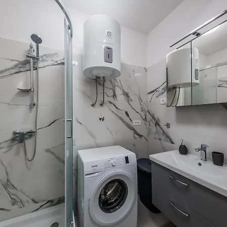 Apartamento By The Sea Kastel Stafilic, - 20979 *