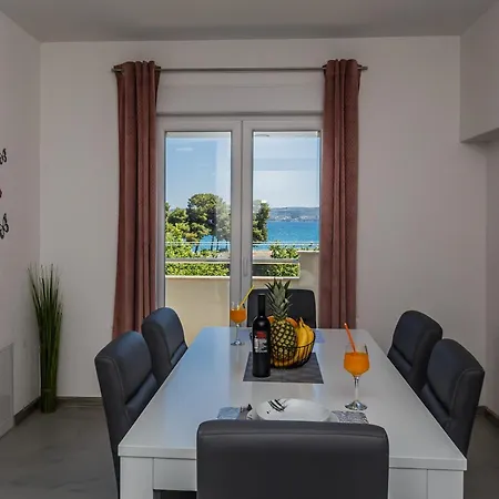 Apartamento By The Sea Kastel Stafilic, - 20979 Kaštela