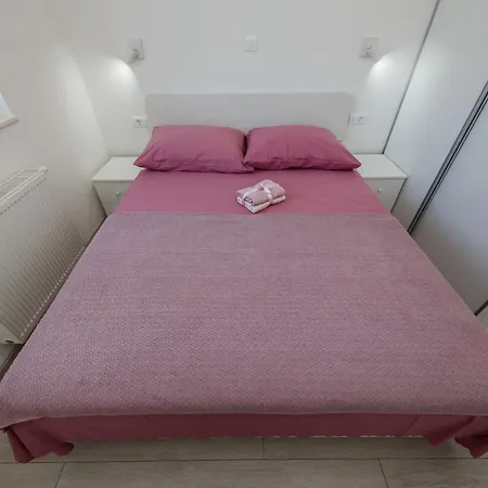 Apartamento By The Sea Kastel Stafilic, - 20979 *