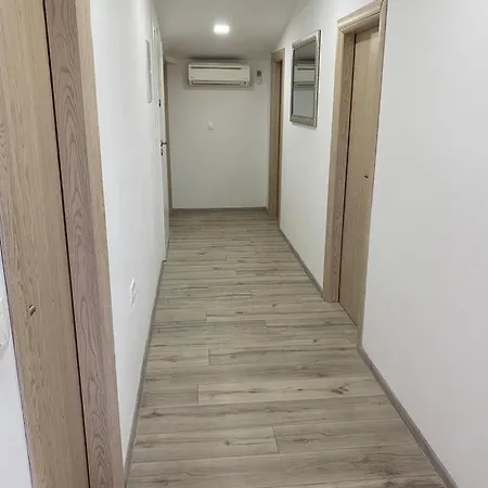 Apartamento By The Sea Kastel Stafilic, - 20979 Kaštela