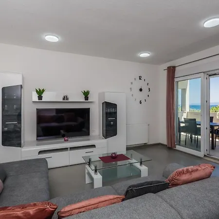 By The Sea Kastel Stafilic, - 20979 *